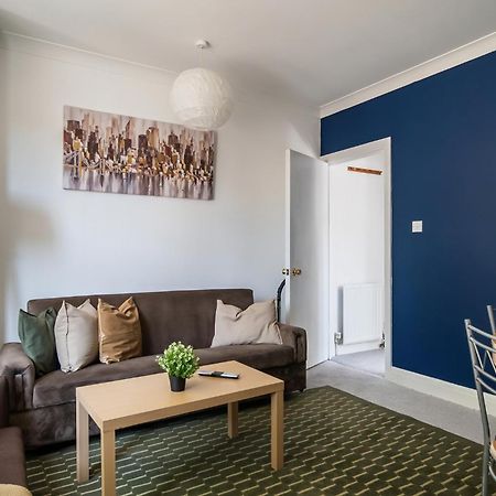 Gorgeous 2Bed Apartment In Fulham, London Exterior photo
